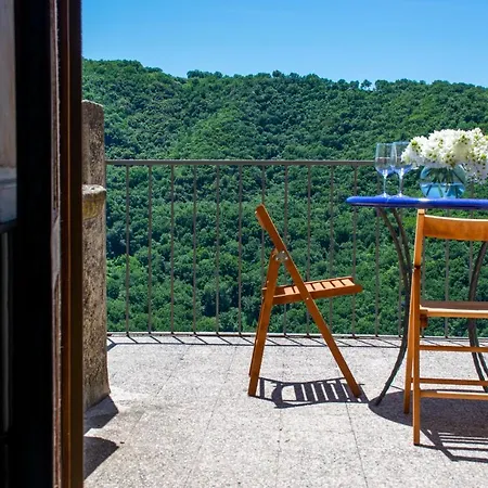 Palazzo Del Diplomatico *