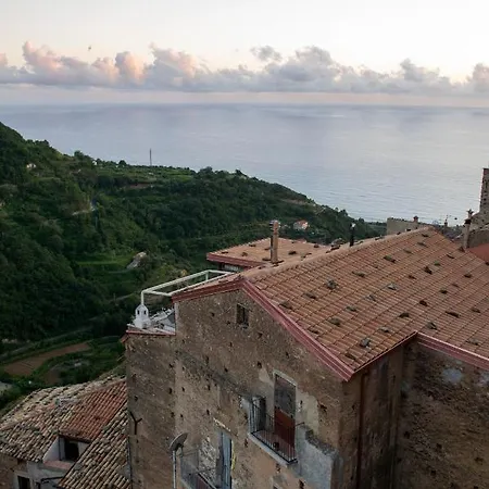 Palazzo Del Diplomatico *