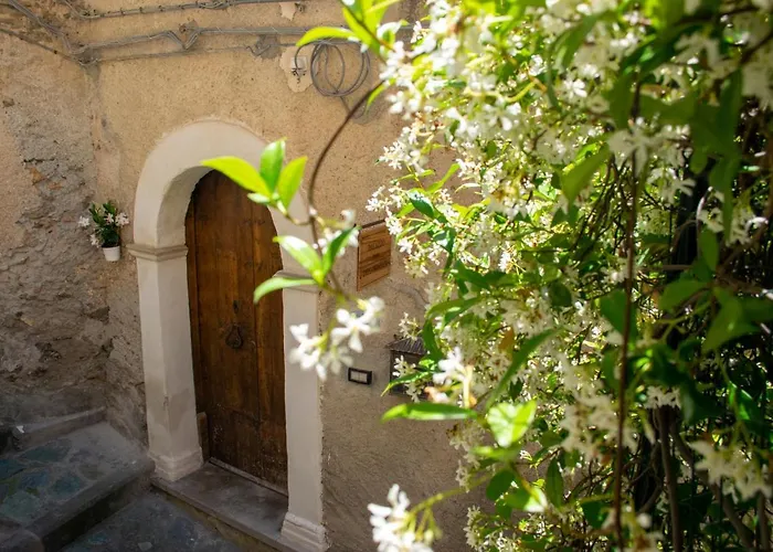 Ferienhaus Palazzo Del Diplomatico Belmonte Calabro