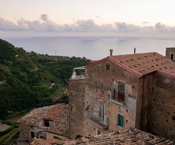 Palazzo Del Diplomatico Ferienhaus