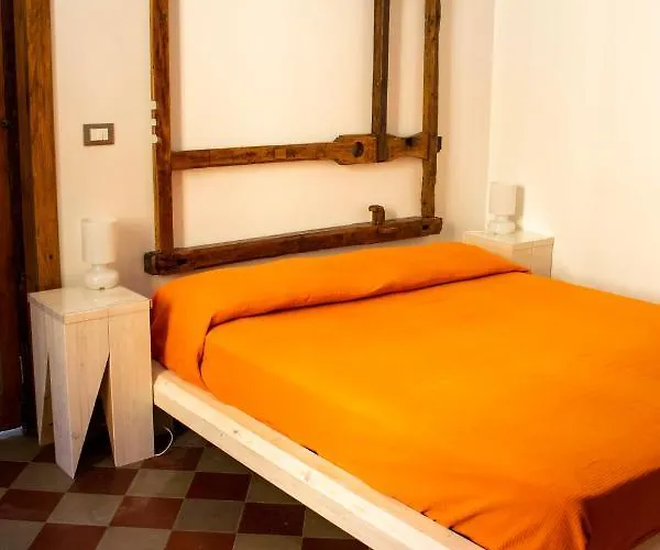 Palazzo Del Diplomatico Belmonte Calabro