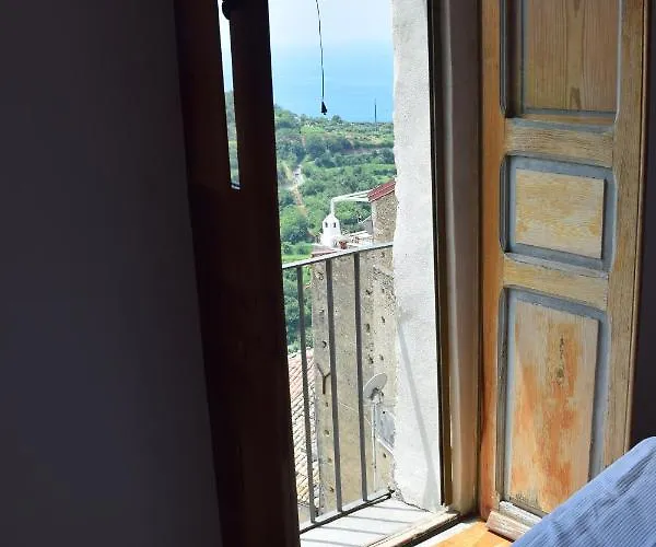 Ferienhaus Palazzo Del Diplomatico Belmonte Calabro