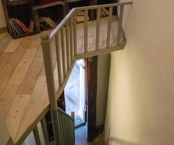 Palazzo Del Diplomatico *