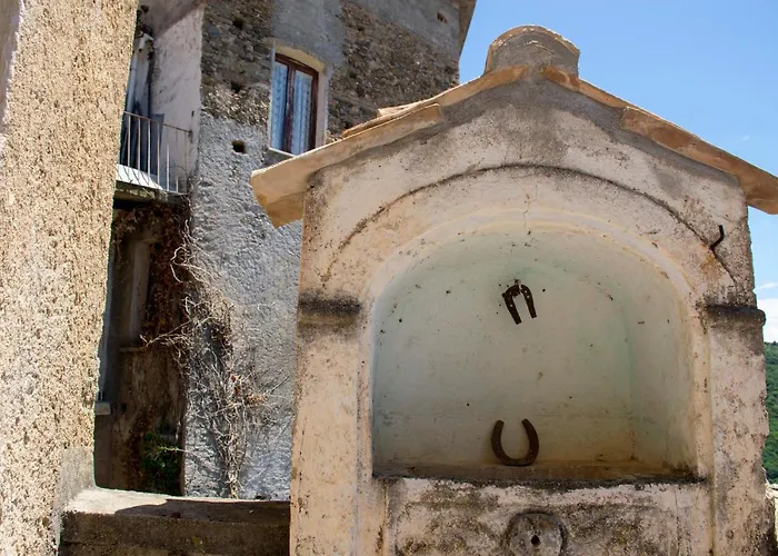 Palazzo Del Diplomatico * Belmonte Calabro